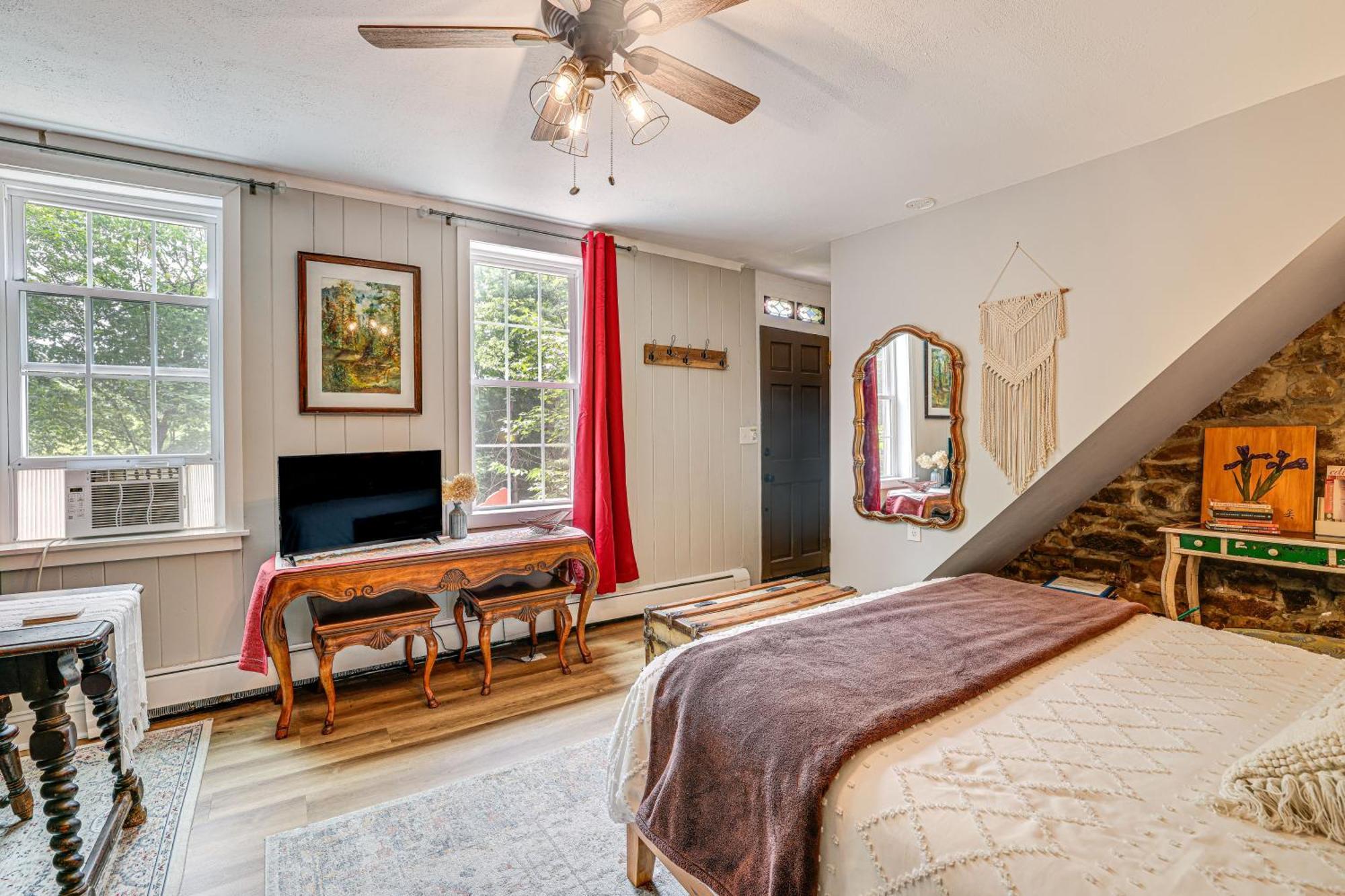 Charming Getaway Less Than 1 Mi To Downtown Lambertville! Екстер'єр фото